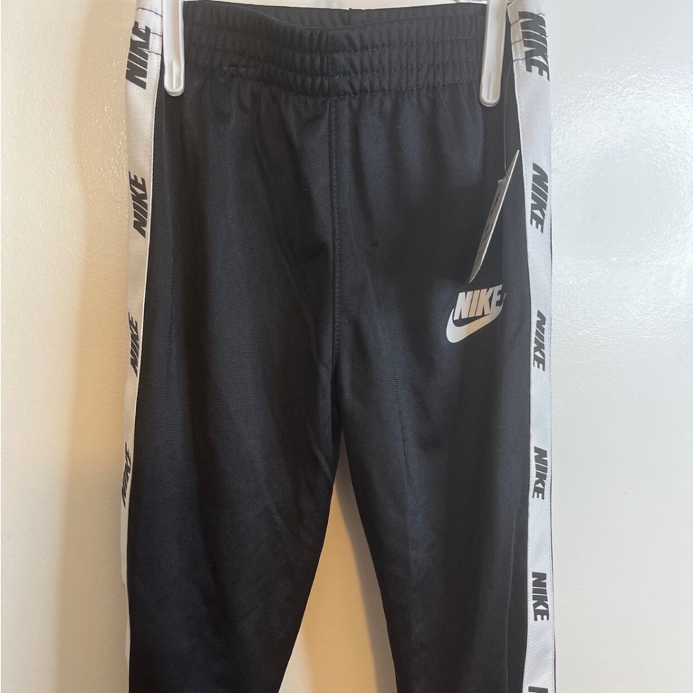 NWT Nike pants